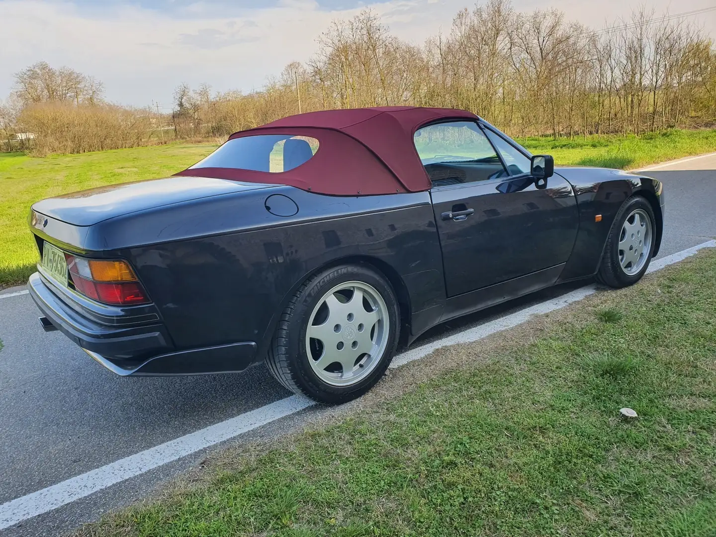Porsche 944 Cabrio 3.0 S2 Negru - 2