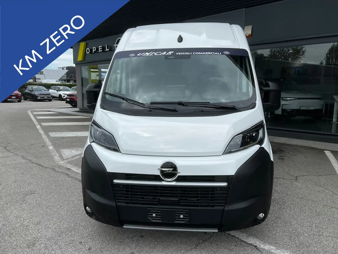 Opel Movano Opel Movano 35 l2h2 2.2 bluehdi 140cv s&s Weiß - 2