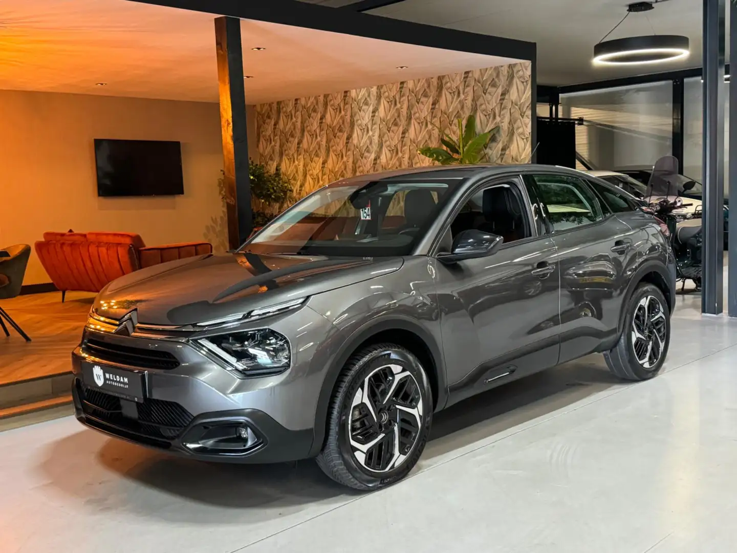Citroen C4 1.2 Puretech Feel Pack Garantie Head-up CarPlay 36 Gris - 2