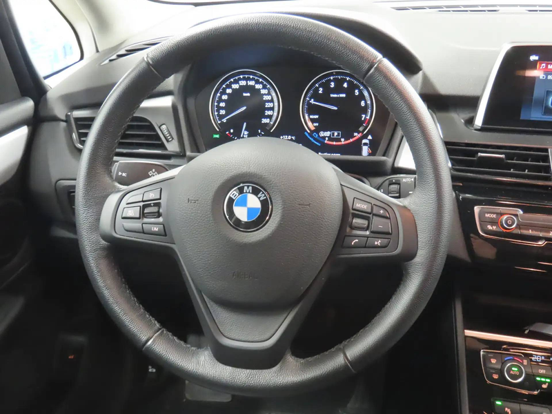 BMW 218 iA GranTourer **FULL LED-NAVI-CUIR-CRUISE** — photo 9