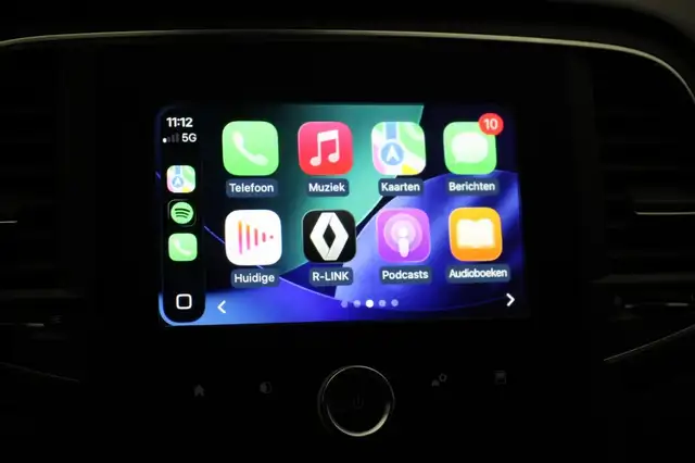 Renault Megane view 5