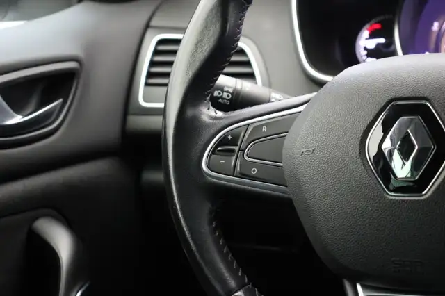 Renault Megane view 7