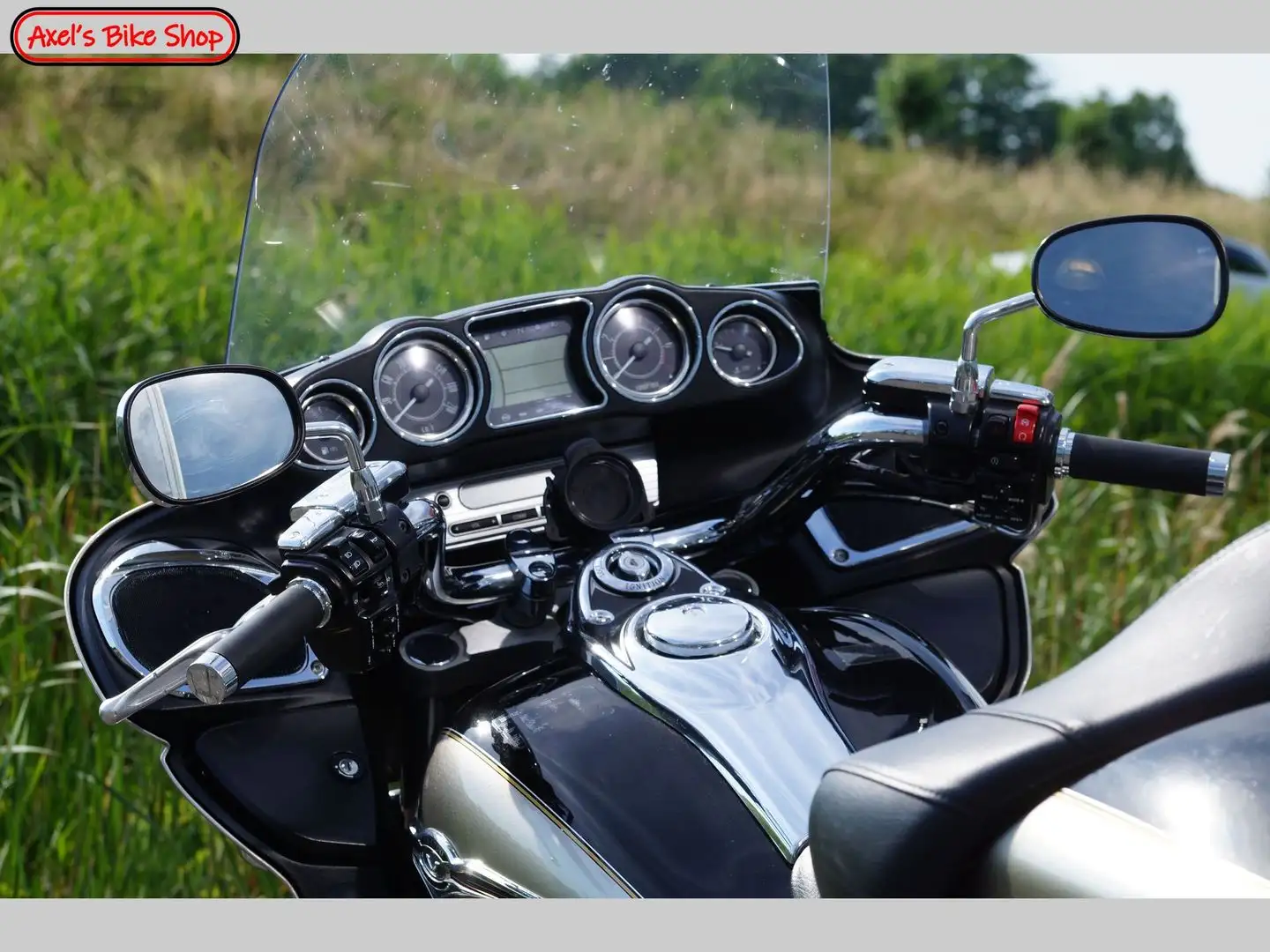 Kawasaki VN 1700 VOYAGER Zielony - 2