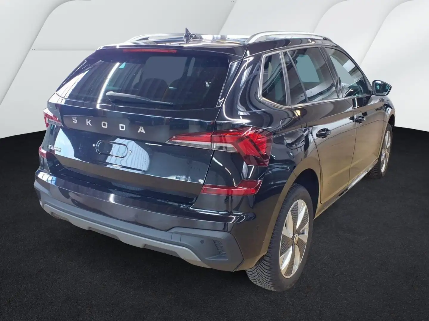 Skoda Kamiq 1.0 TSI DSG Drive*AHK*KAMERA*KLIMA*NAVI Schwarz - 2