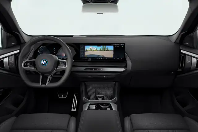 BMW X3 view 4