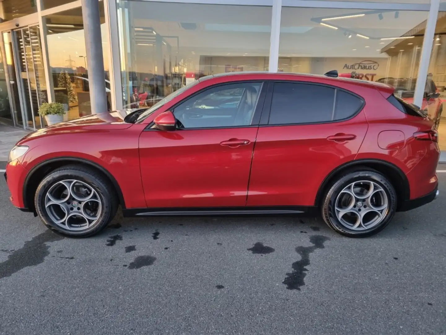 Alfa Romeo Stelvio Super 2,0 ATX AWD *8-Fach* Rot - 2