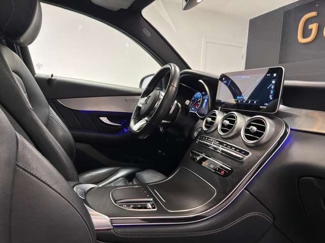 Mercedes-Benz GLC 200 — photo 14