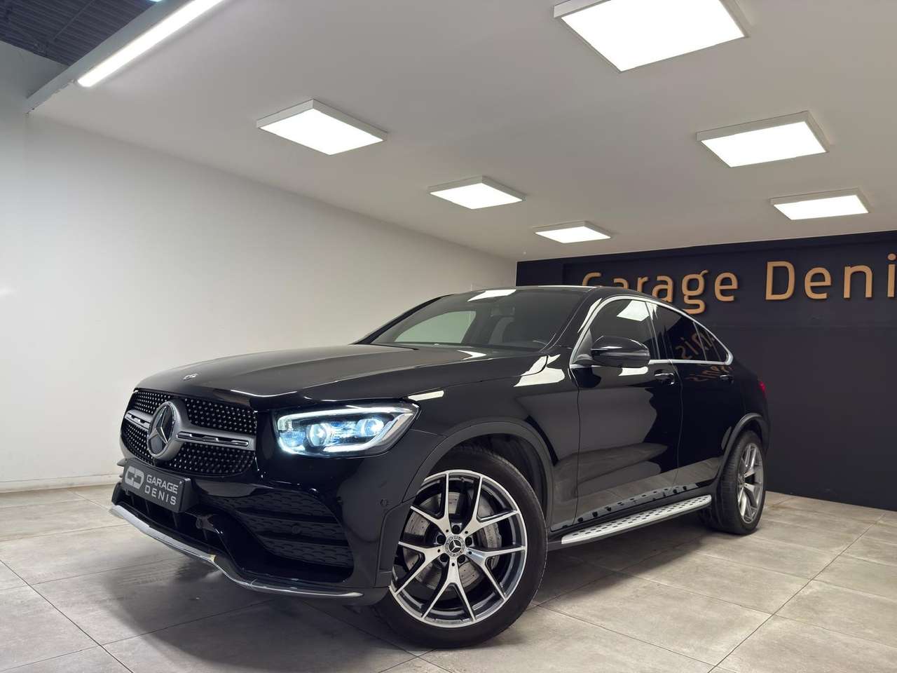 Mercedes-Benz GLC 200 — photo 1