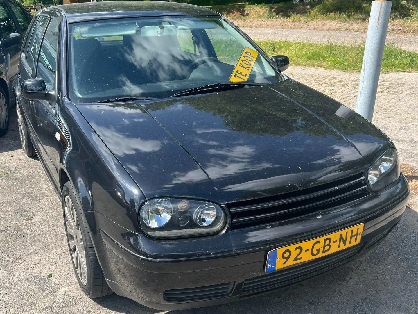 Volkswagen Golf Golf 1.6-16V Trendline - 1