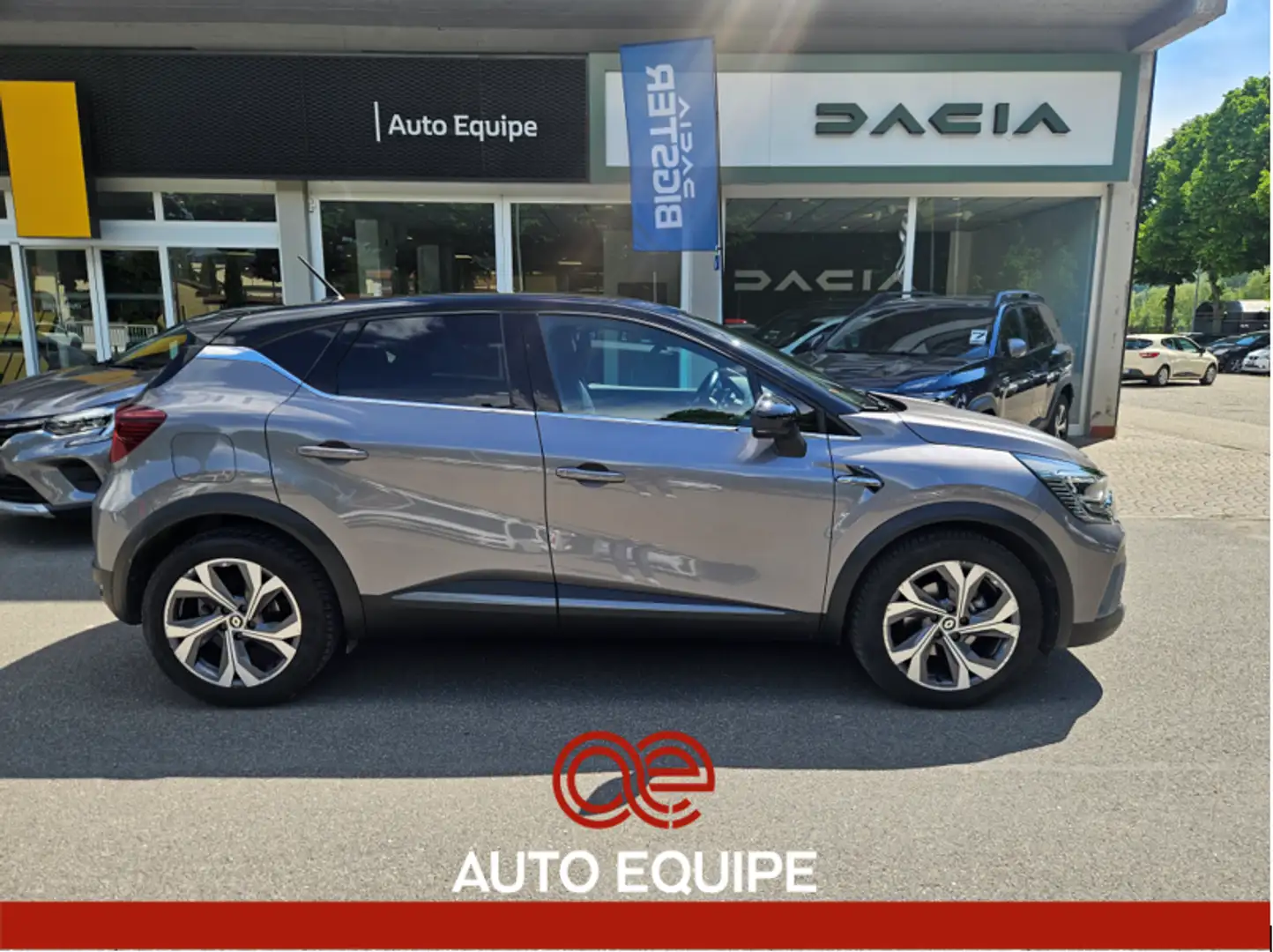 Renault Captur Hybrid E-Tech 145 CV RS Line Gris - 2
