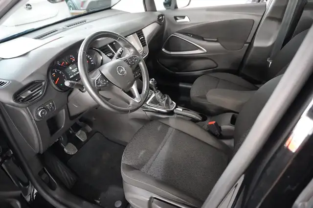 Opel Crossland view 13