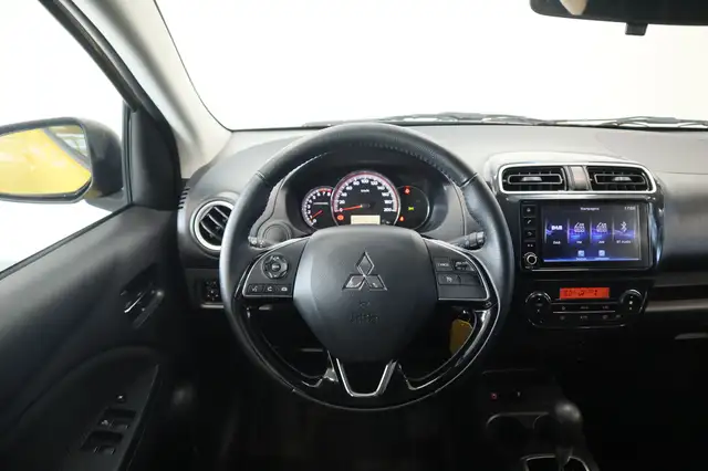 Mitsubishi Space Star view 7