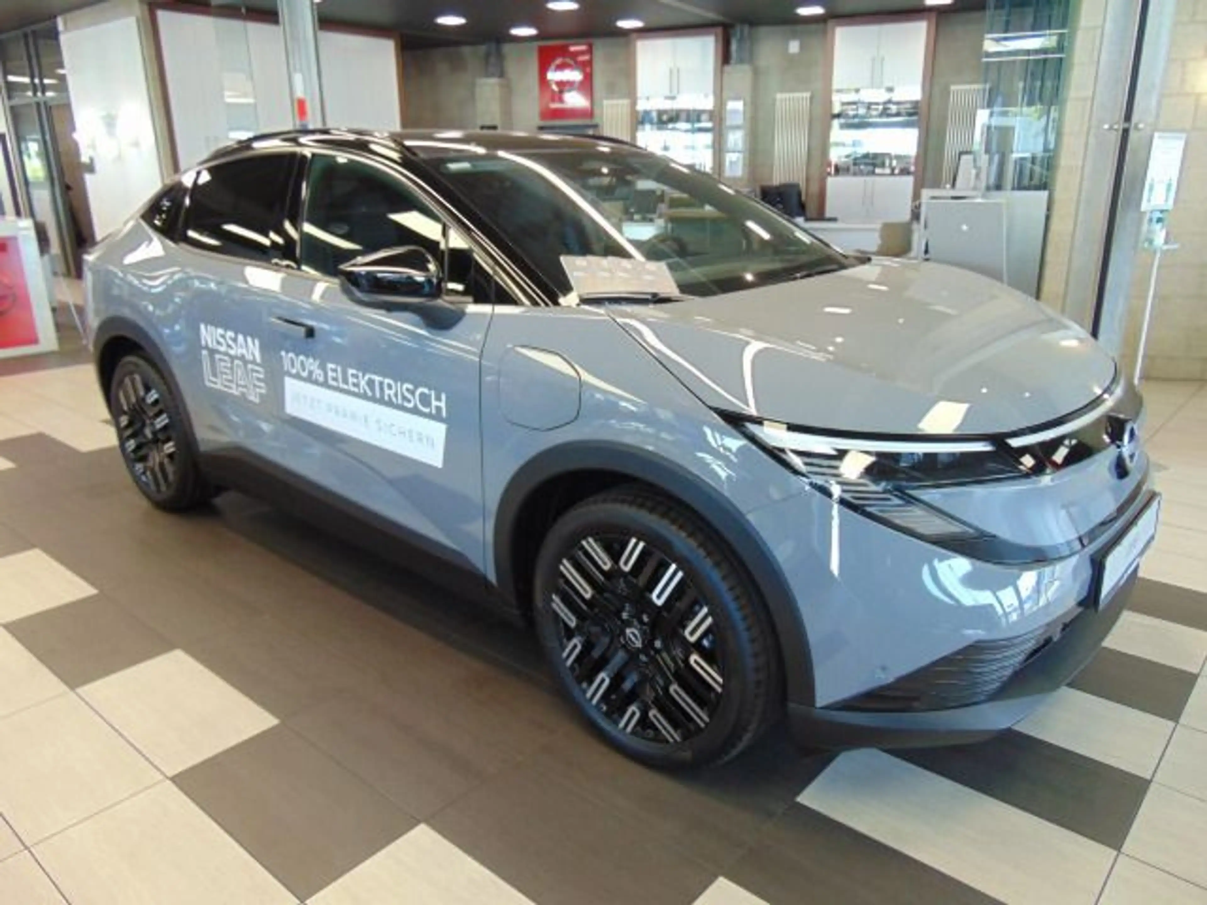 Nissan Leaf Der neue Leaf 160 kW Evolve Glasdach — photo 2