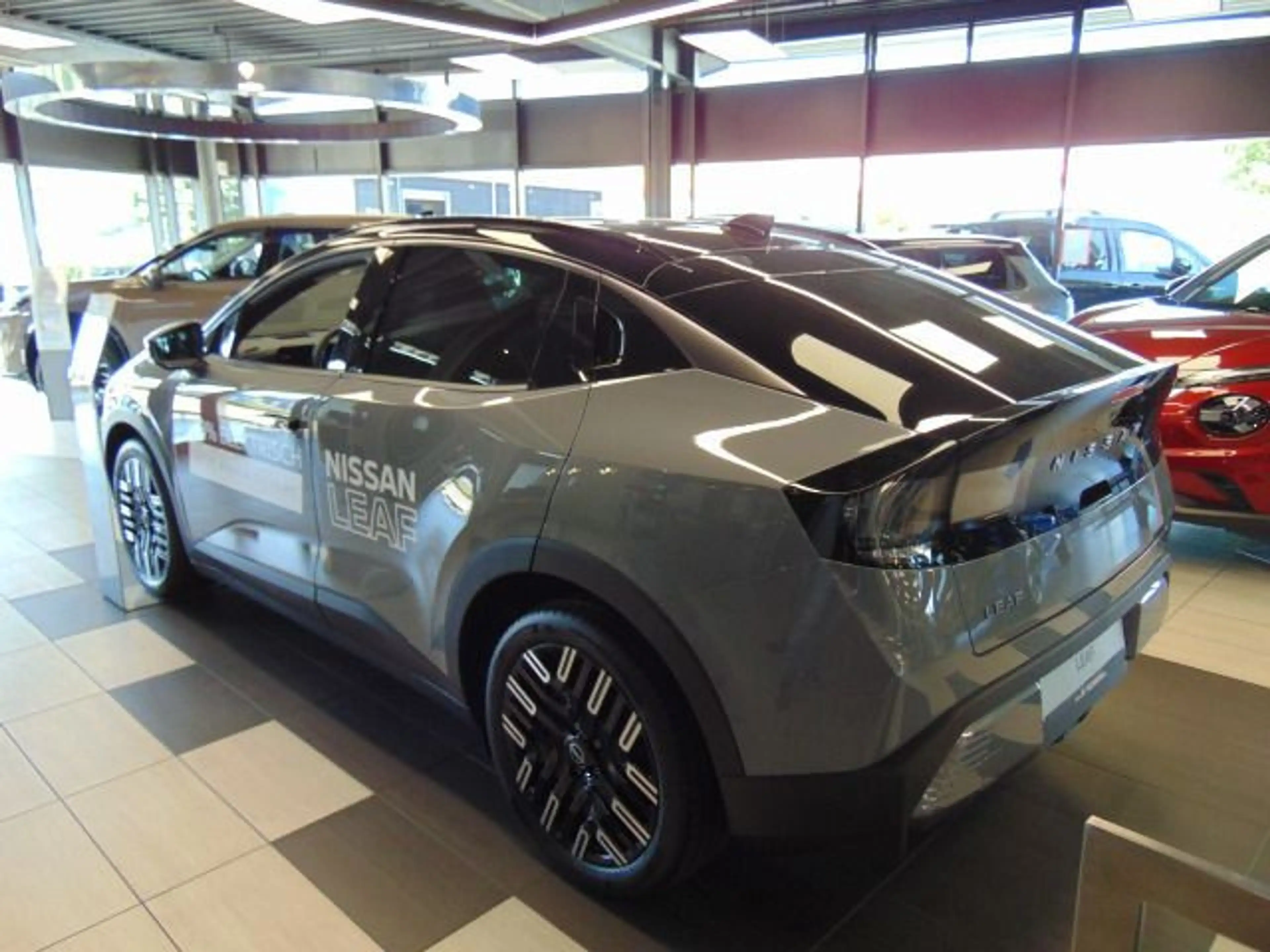Nissan Leaf Der neue Leaf 160 kW Evolve Glasdach — photo 4