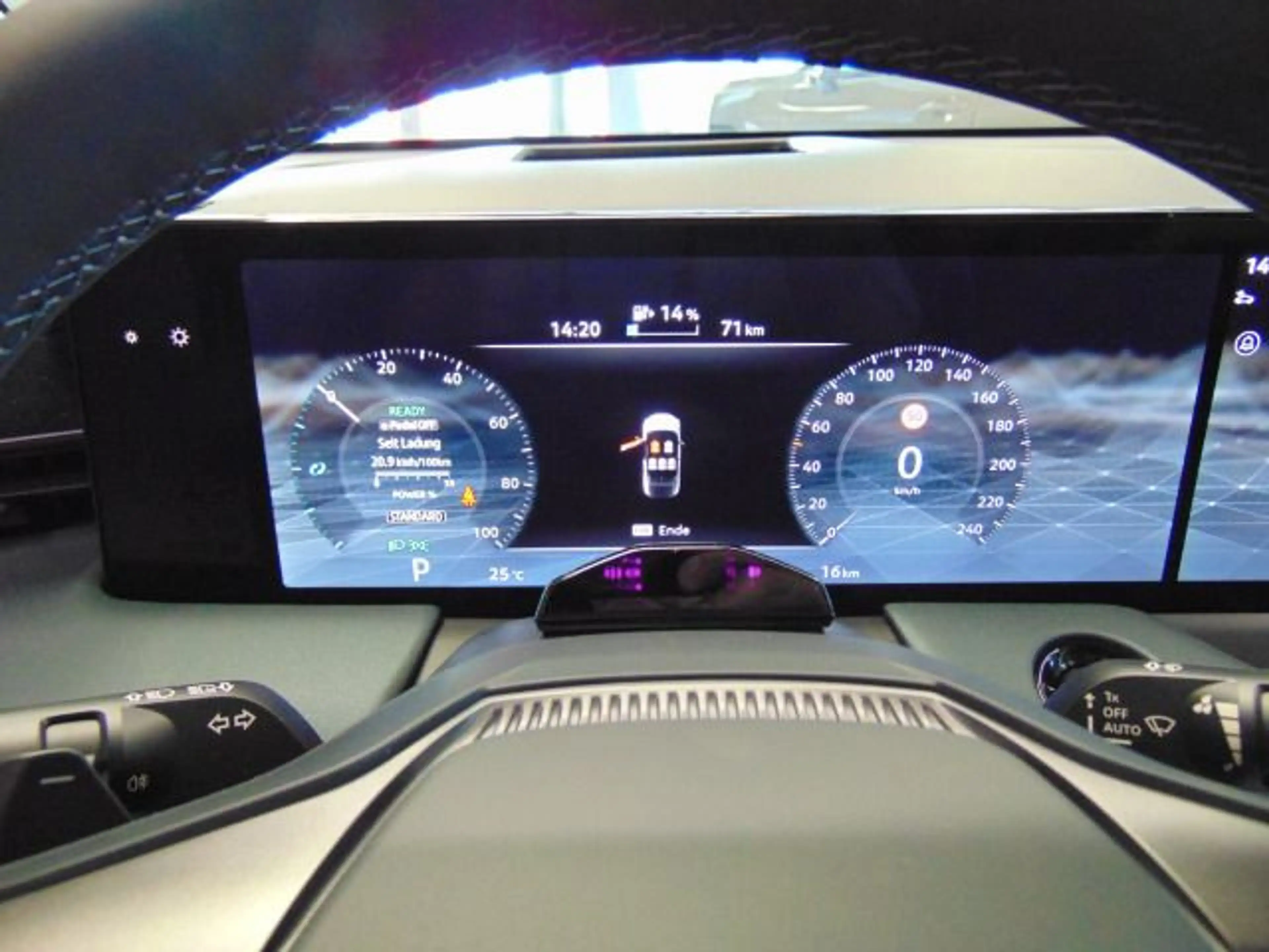 Nissan Leaf Der neue Leaf 160 kW Evolve Glasdach — photo 11