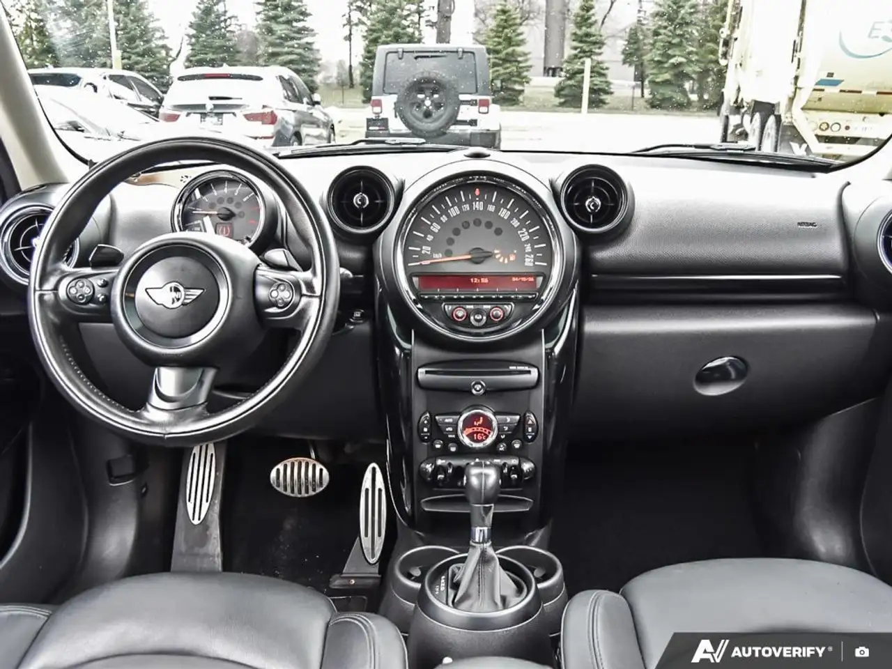 MINI Cooper Paceman снимка MINI Cooper Paceman