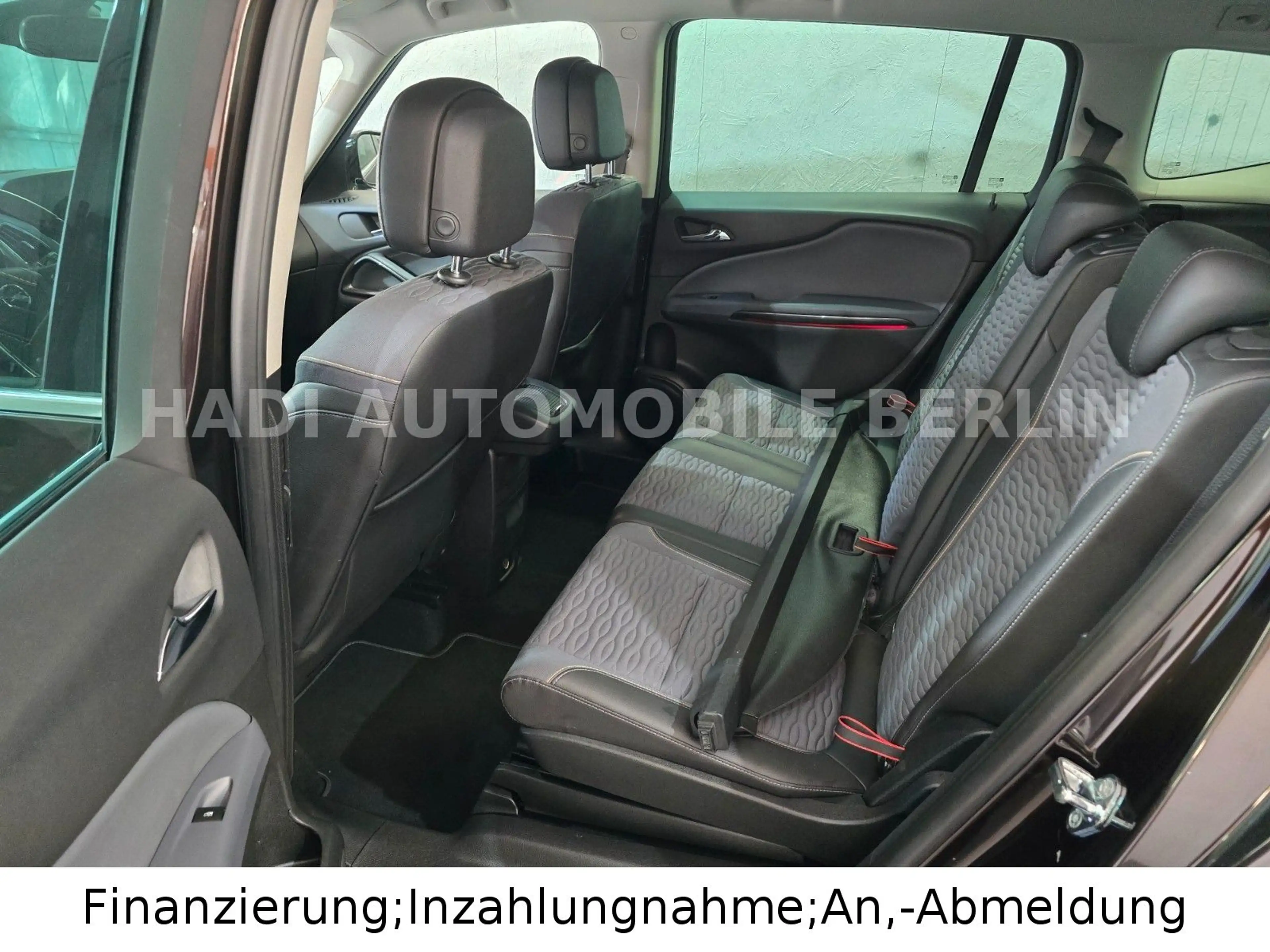 Opel Zafira Tourer 1.6/Automatik/7Sitzer/Garantie — photo 11