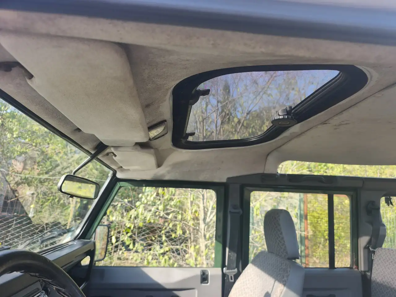 Land Rover Defender 110 2.5 td5 E SW, foto 4