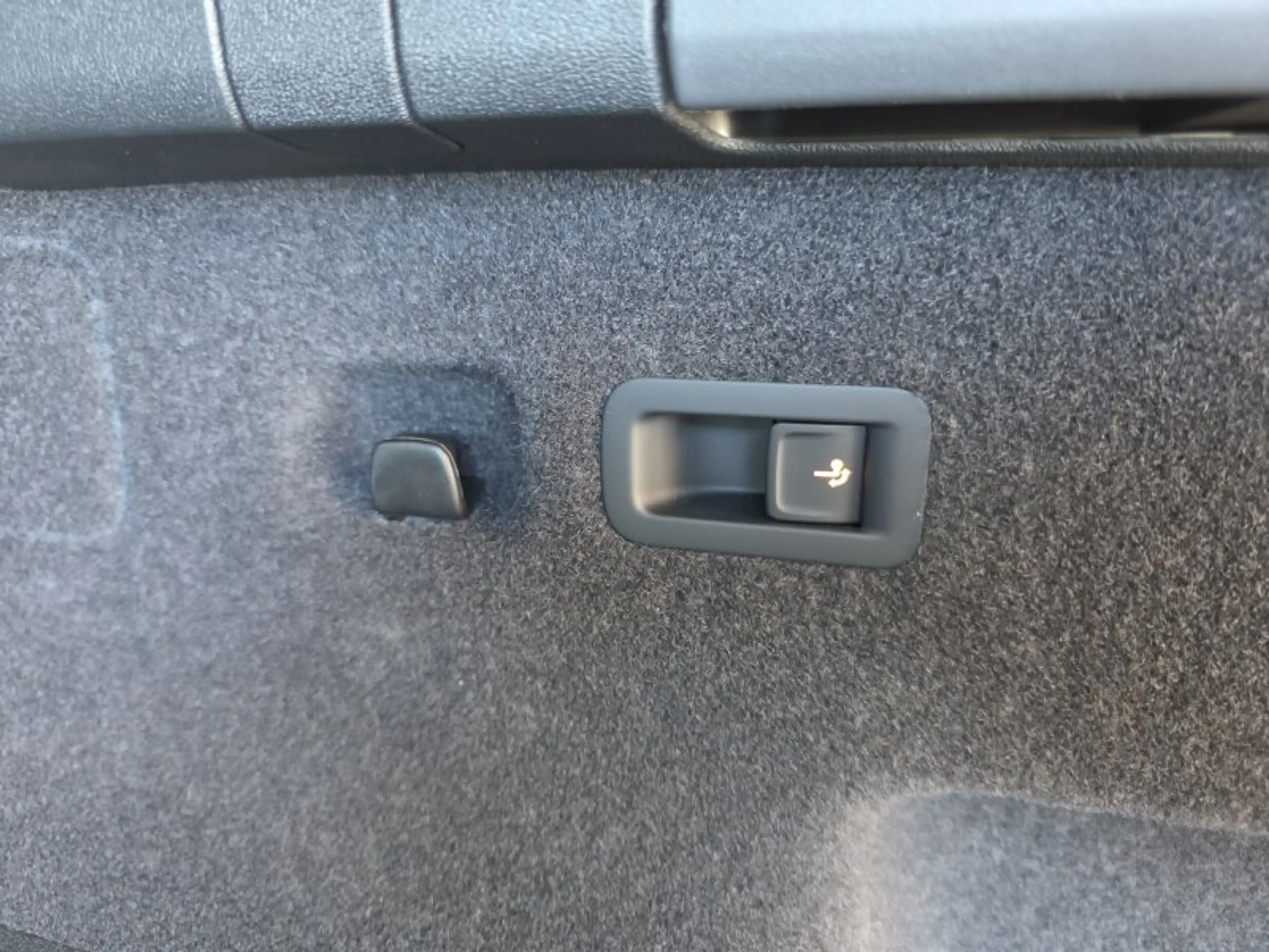 Skoda Kodiaq 2,0TSI DSG 4x4 aAHK/7-Sitzer/Matrix/Navi/el.Klappe — photo 17
