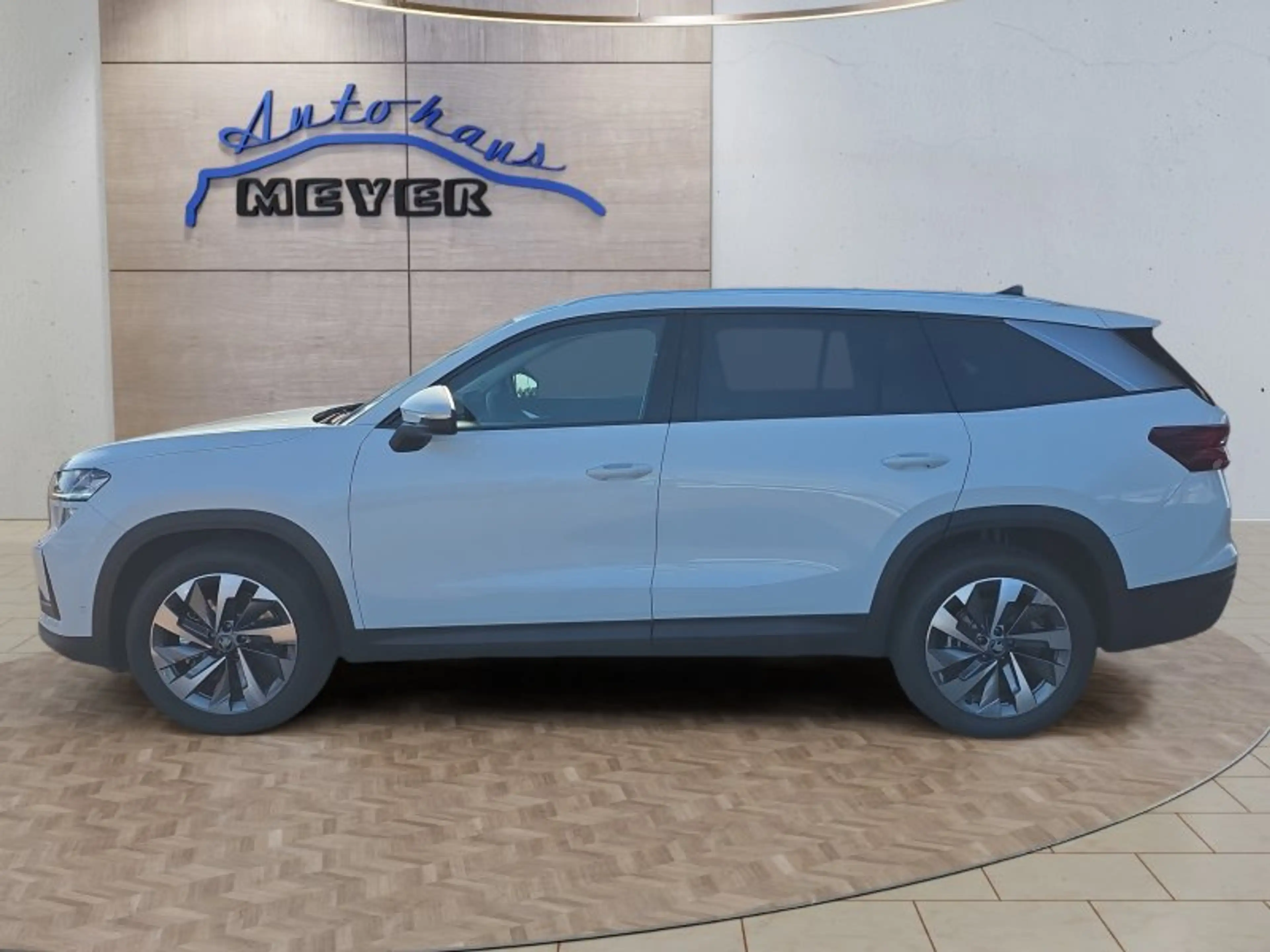 Skoda Kodiaq 2,0TSI DSG 4x4 aAHK/7-Sitzer/Matrix/Navi/el.Klappe — photo 2