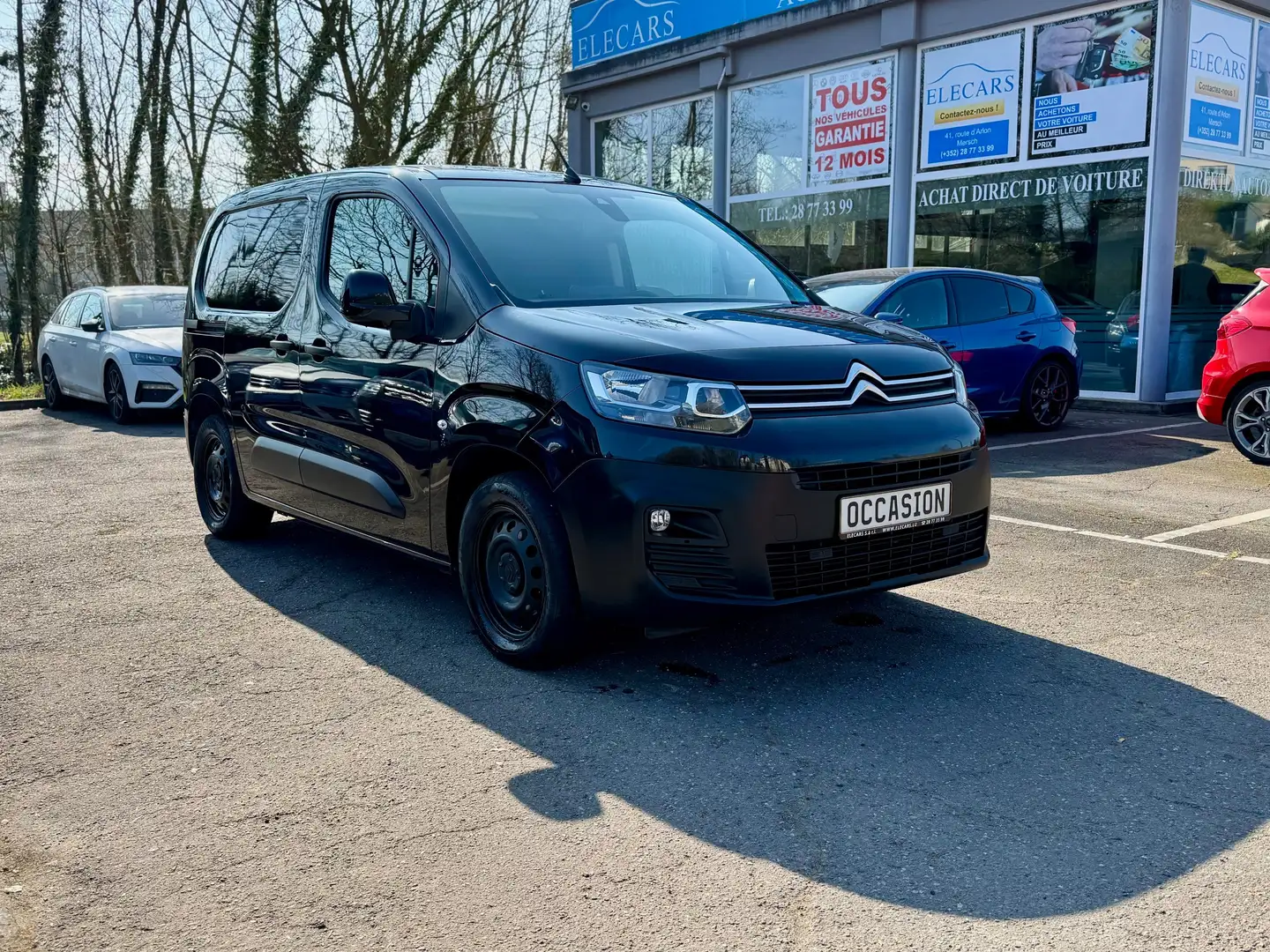 Citroen Berlingo 1.5 BlueHDi 130 Aut. Noir - 1