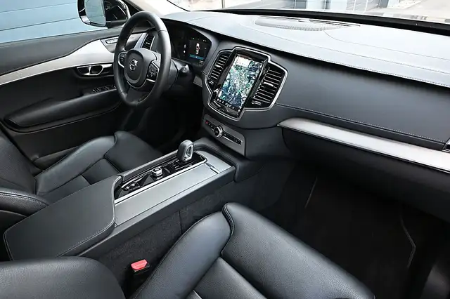 Volvo XC90 T8 AWD Recharge PHEV Plus Bright Geartronic ACC... Ansicht 4