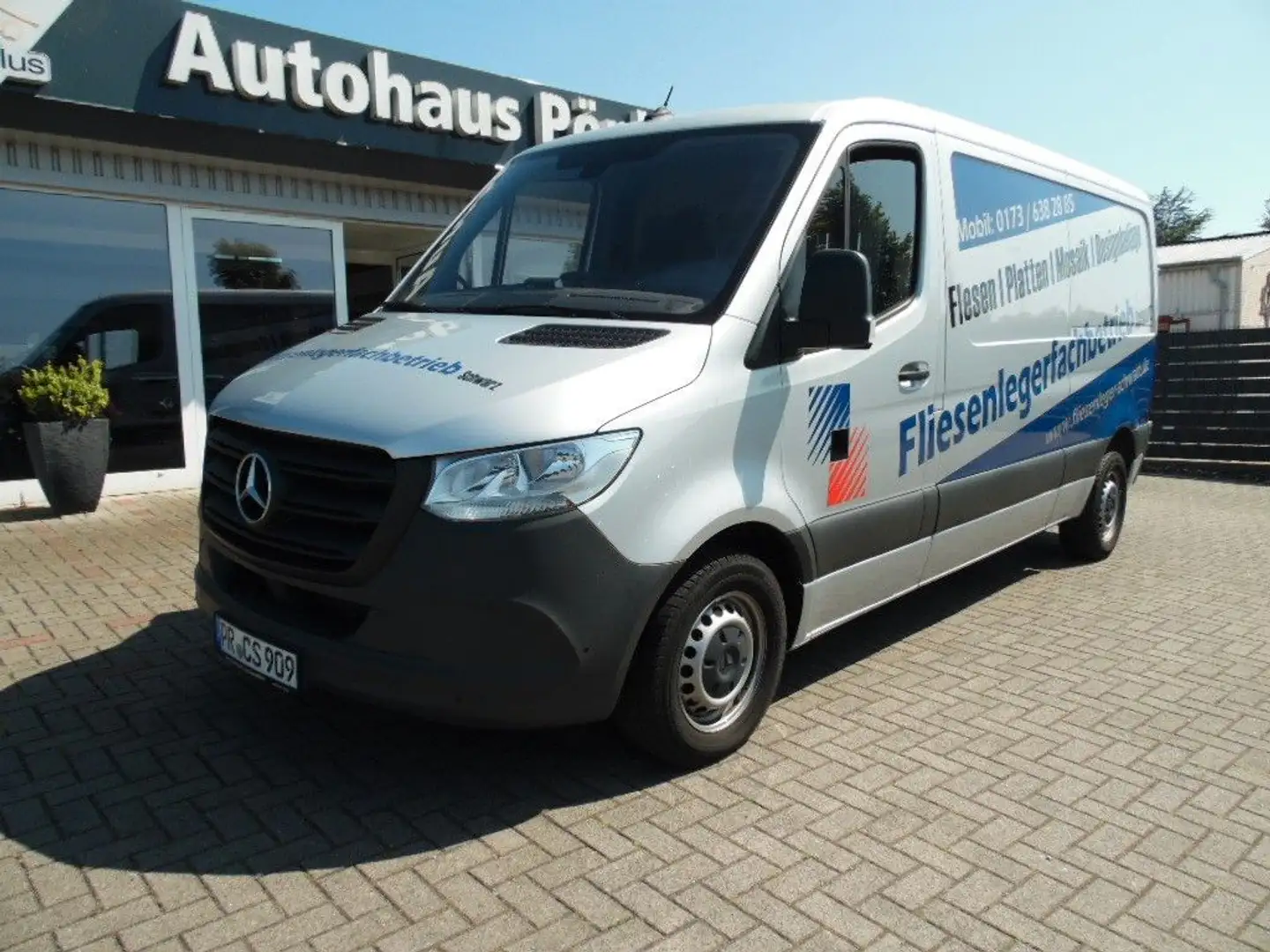 Mercedes-Benz Sprinter III Kasten FWD 311 CDI Stříbrná - 1