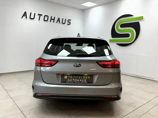 Kia Ceed view 6