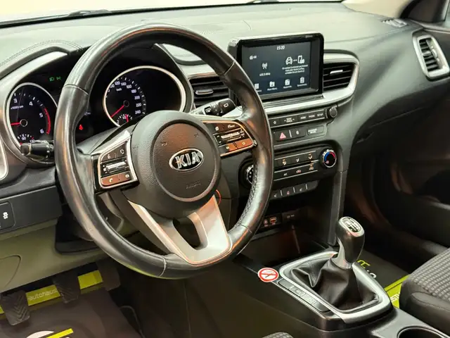 Kia Ceed view 10