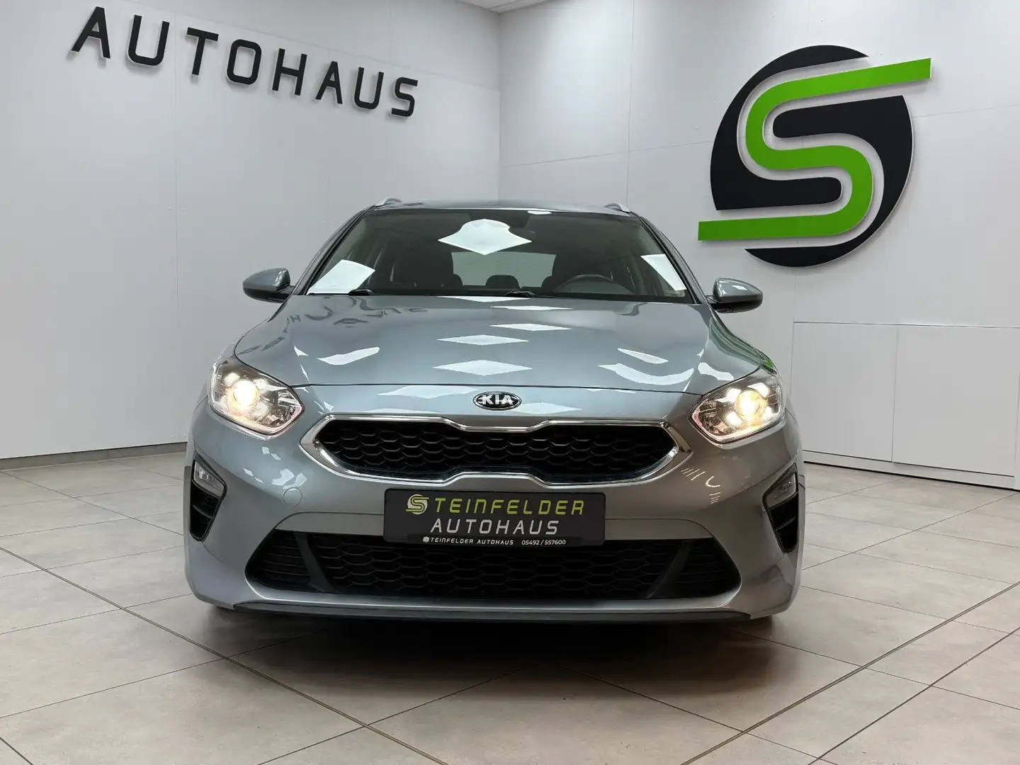 Kia Ceed SW / cee'd SW EDITION 7/R-CAM/PDC V+H/NAVI/ Silber - 2