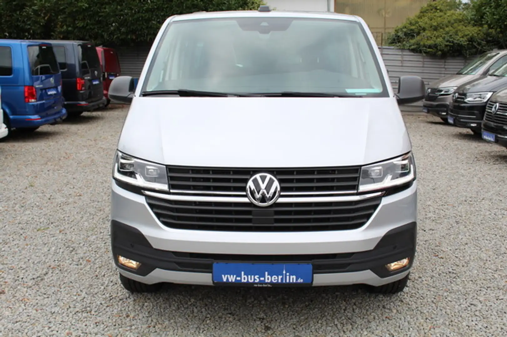 Volkswagen T6.1 Kombi LR lang DSG LED ACC Standhzg. Extras! Argent - 2
