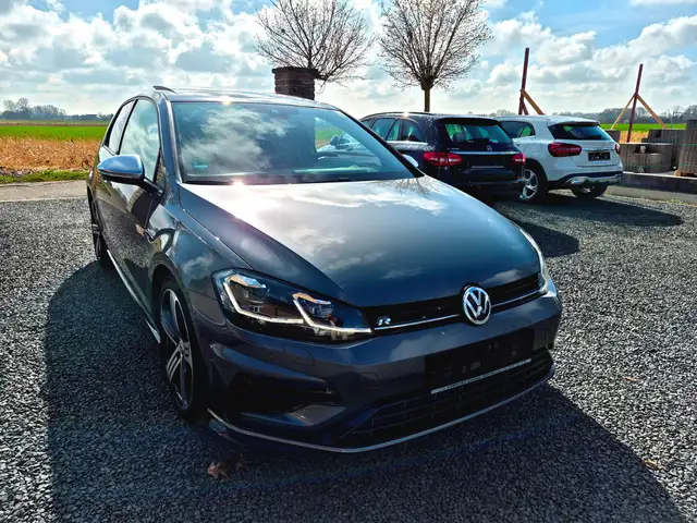 Volkswagen Golf R 4Motion// Pano// Kamera// Shzg.// D.C// Navi Pro