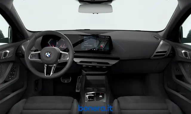 BMW 1 Series view 3