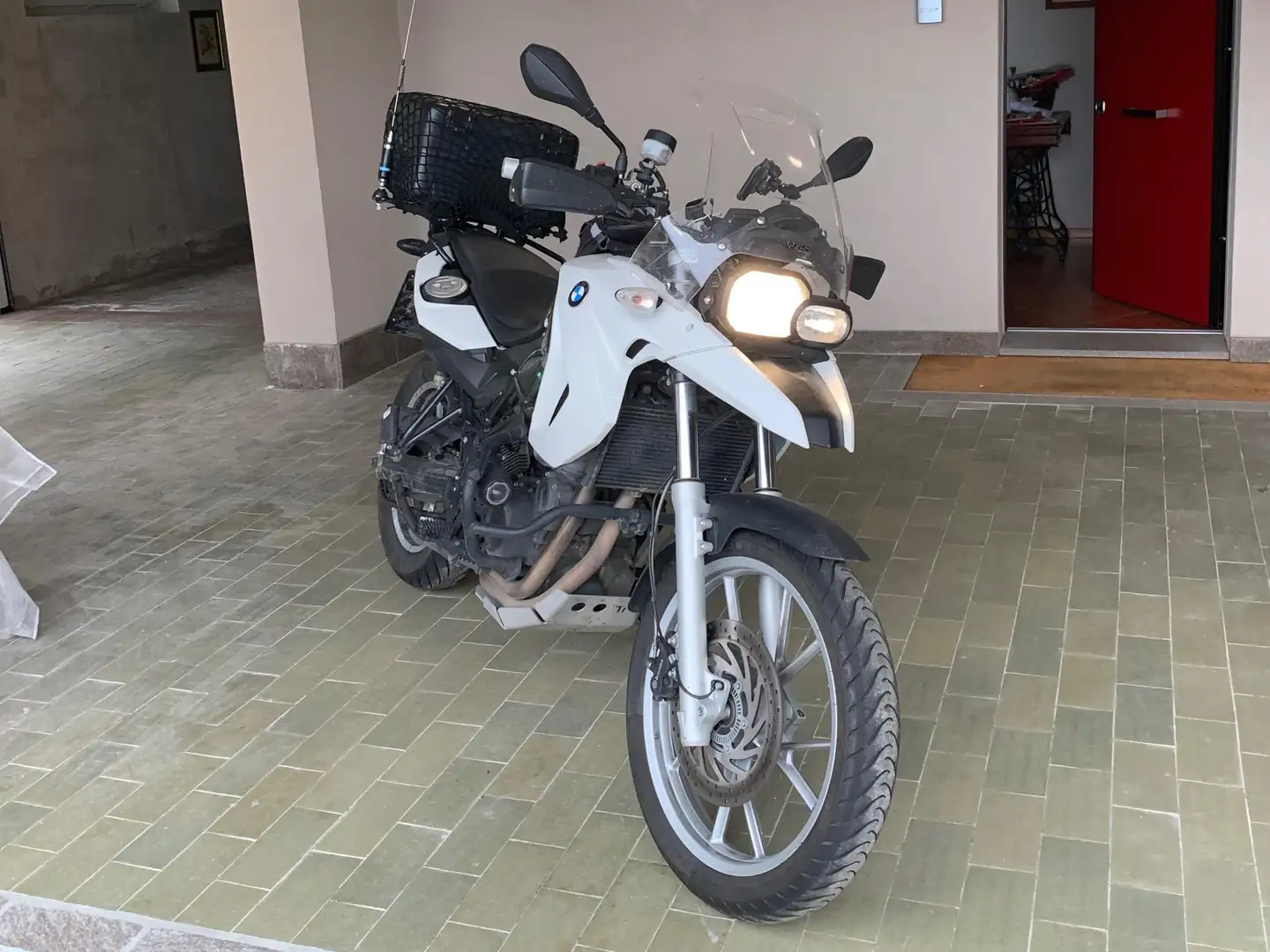 BMW F 650 GS Bicilindrico cc. 800 Bílá - 2