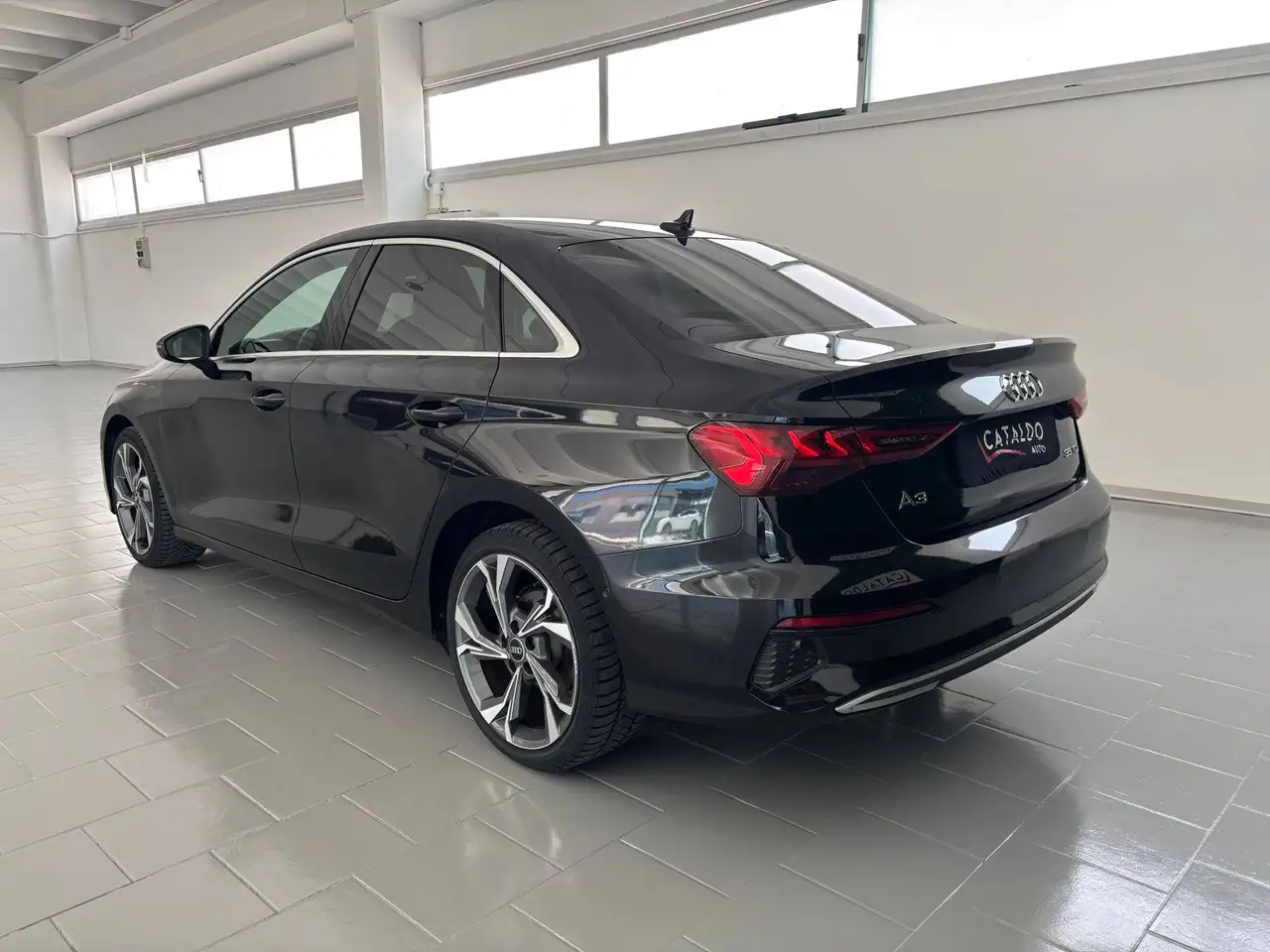 Audi A3 IV 2020 Sedan 35 2.0 tdi Business Advanced s-tronic, миниатюра 3