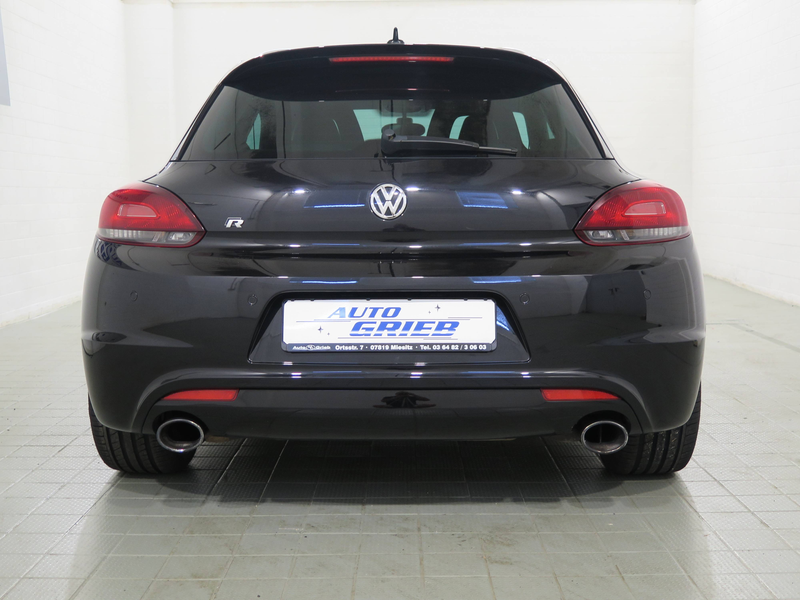 Volkswagen Scirocco 2.0 TSI 195 kW R — photo 6