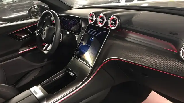 Mercedes-Benz GLC view 10