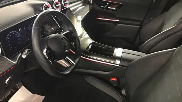 Mercedes-Benz GLC view 6