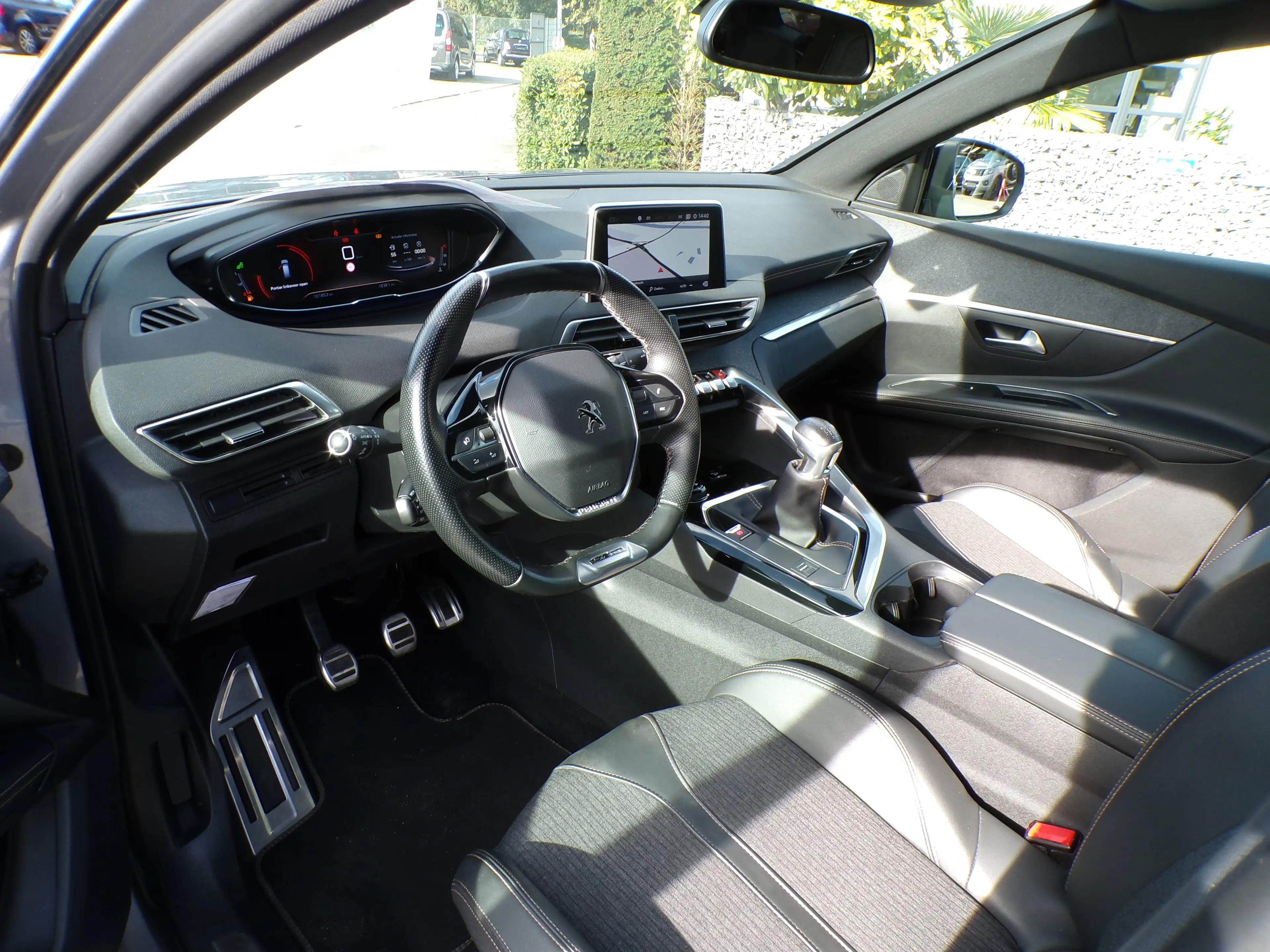 Peugeot 5008 5008 1.2 PureTech GT Line/Navi/Camera/Garantie/101.000km — photo 5