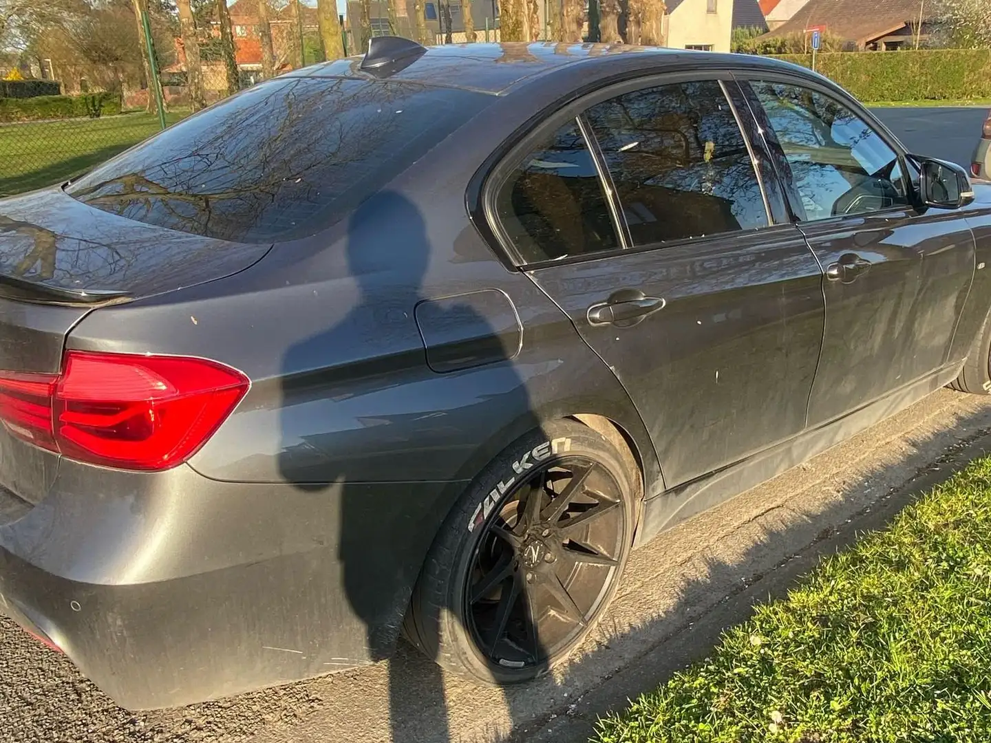 BMW 318 318d+Aut.+Sport+Line Blauw - 1