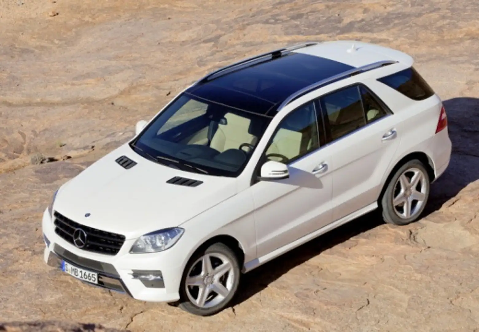 Mercedes-Benz ML 250 250BlueTec 4M Edition 1 7G Plus srebrna - 2