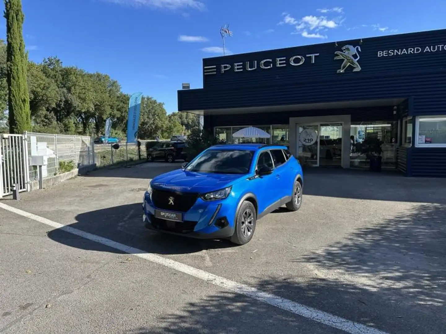 Peugeot 2008 1.2 PureTech 130ch S\u0026S Style Bleu - 1