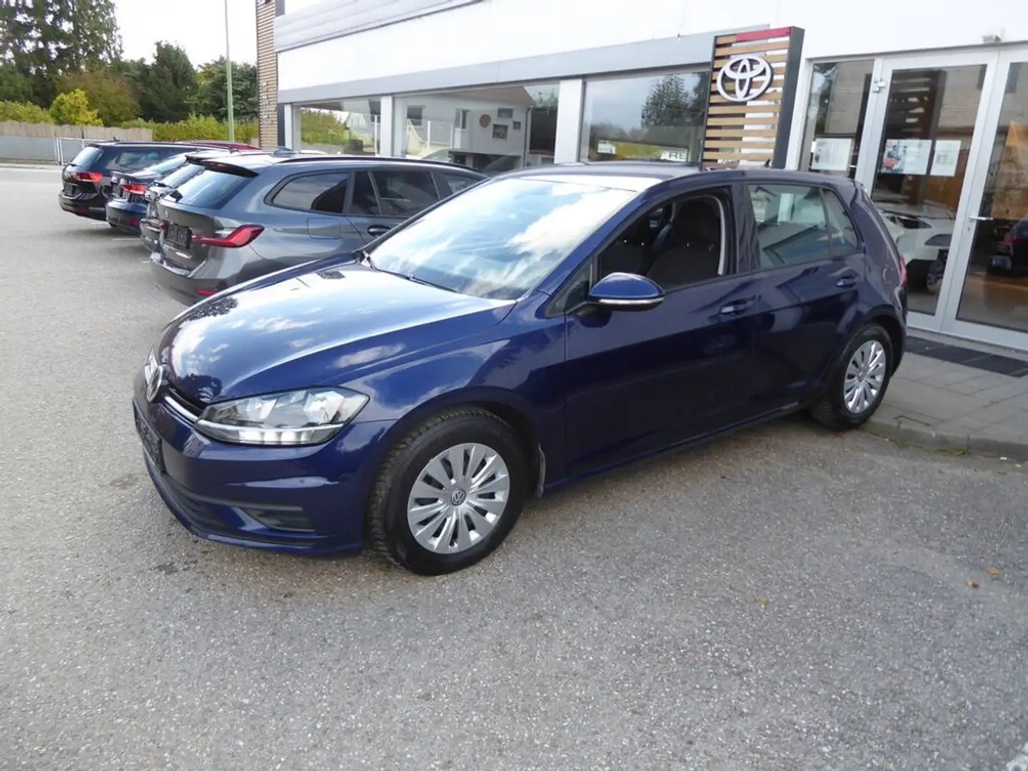 Volkswagen Golf 1,0 TSI *NAVI*KAMERA*APP-CONNECT* Blau - 2