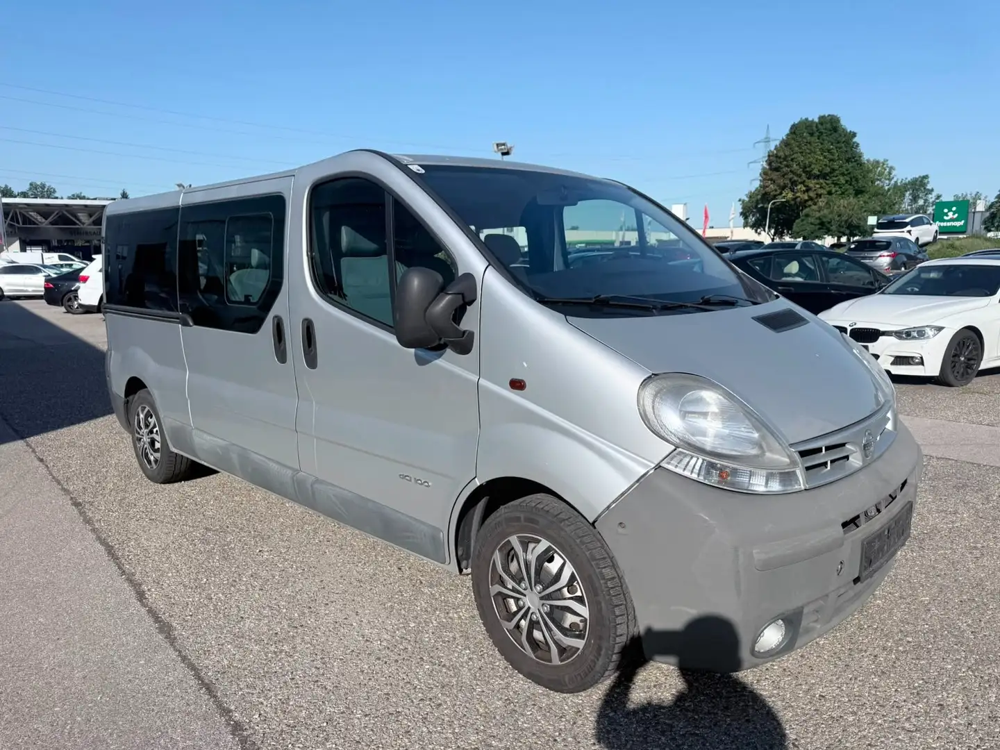 Nissan Primastar Kombi L2H1 1,9 TD 2,9t *EXPORT/HÄNDLER* Grau - 1