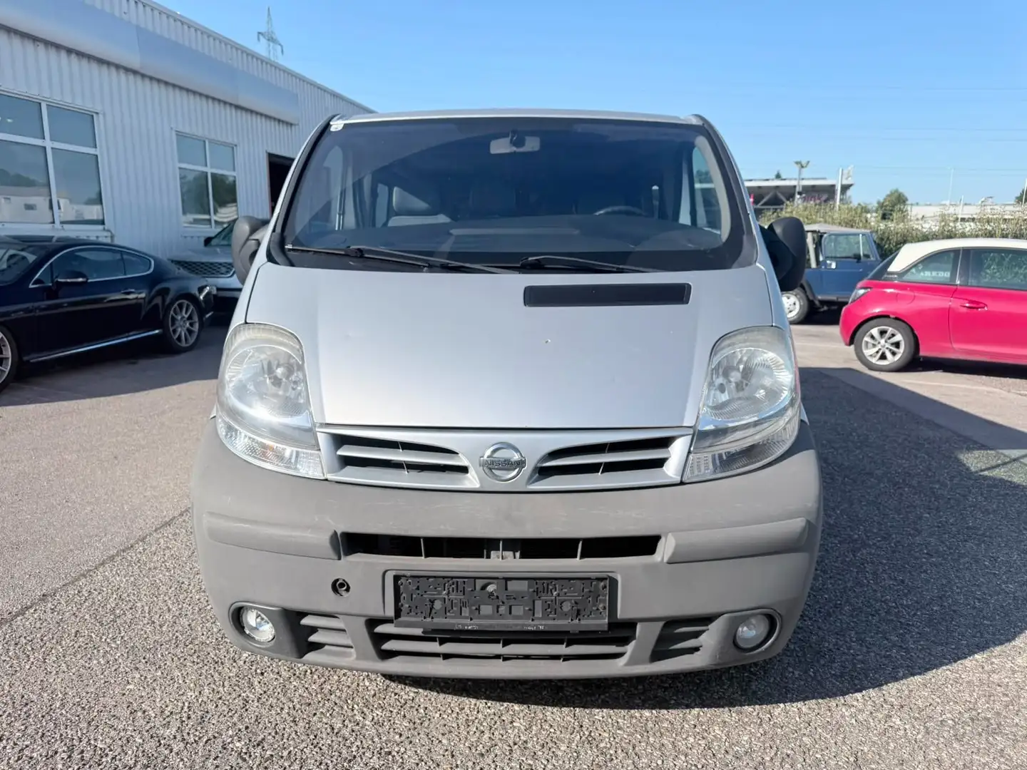 Nissan Primastar Kombi L2H1 1,9 TD 2,9t *EXPORT/HÄNDLER* Grau - 2