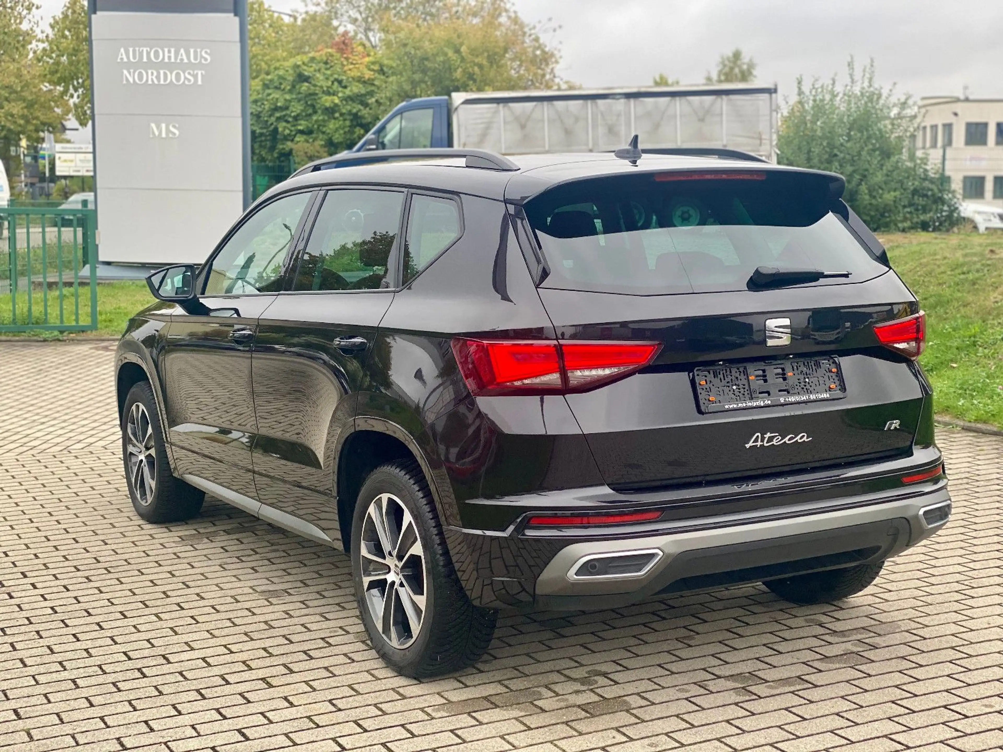 SEAT Ateca FR Line 2.0 TDI DSG Navi LED Alu — photo 4