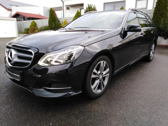 Mercedes-Benz E 220 E 220 CDI BlueEfficiency (212.202)