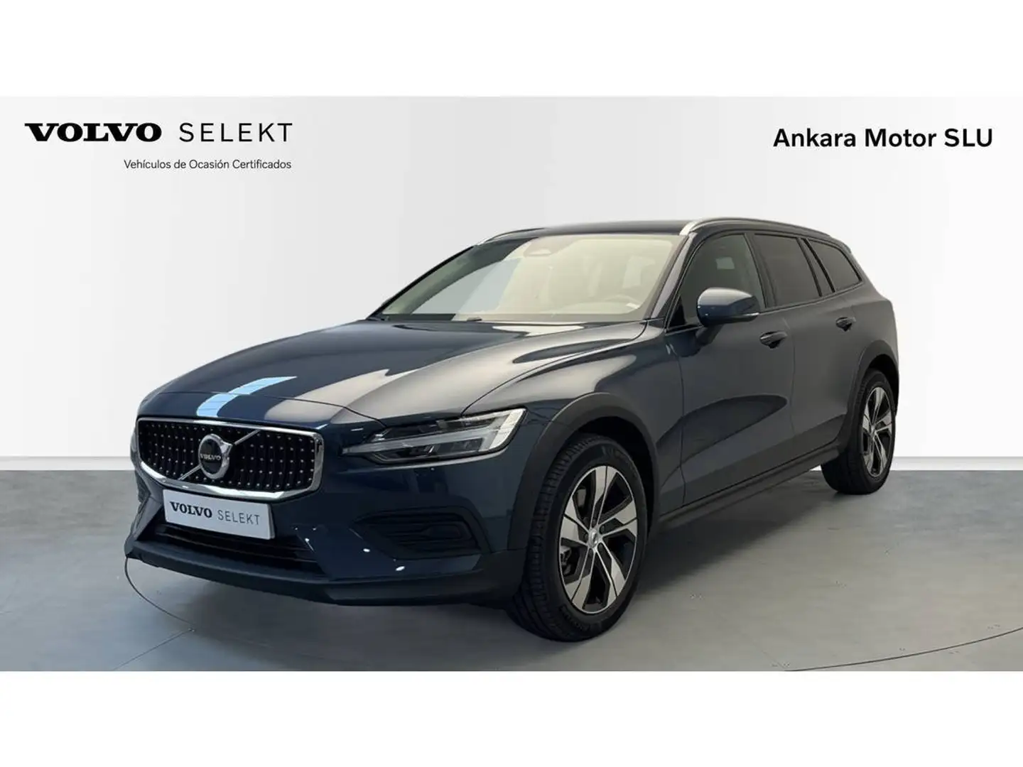 Volvo V60 Cross Country Core 2.0 B4 (D) Auto Bleu - 1