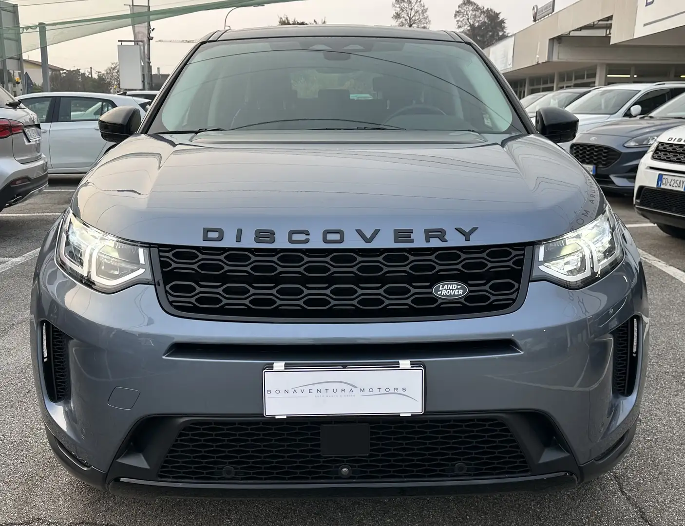 Land Rover Discovery Sport 2.0d td4 mhev S awd 163cv auto Grigio - 2