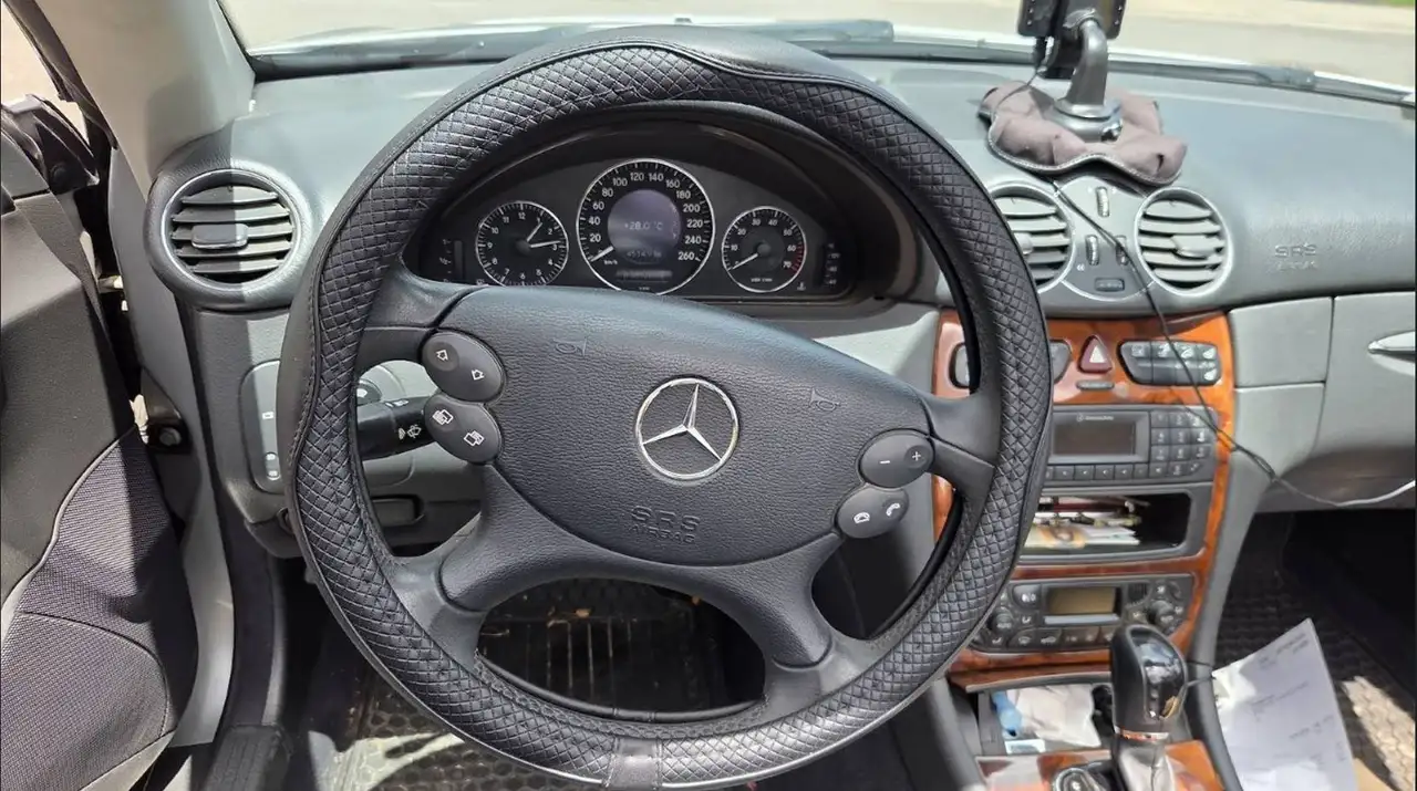 Mercedes-Benz CLK photo Mercedes-Benz CLK